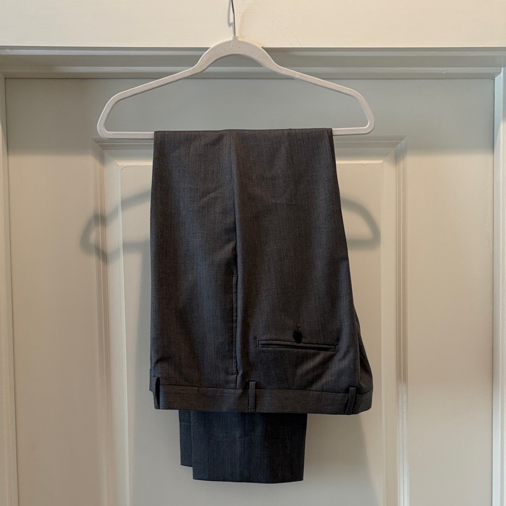 Brooks Brothers Grey Dress Pants. Size 36x30. Regent Fit.